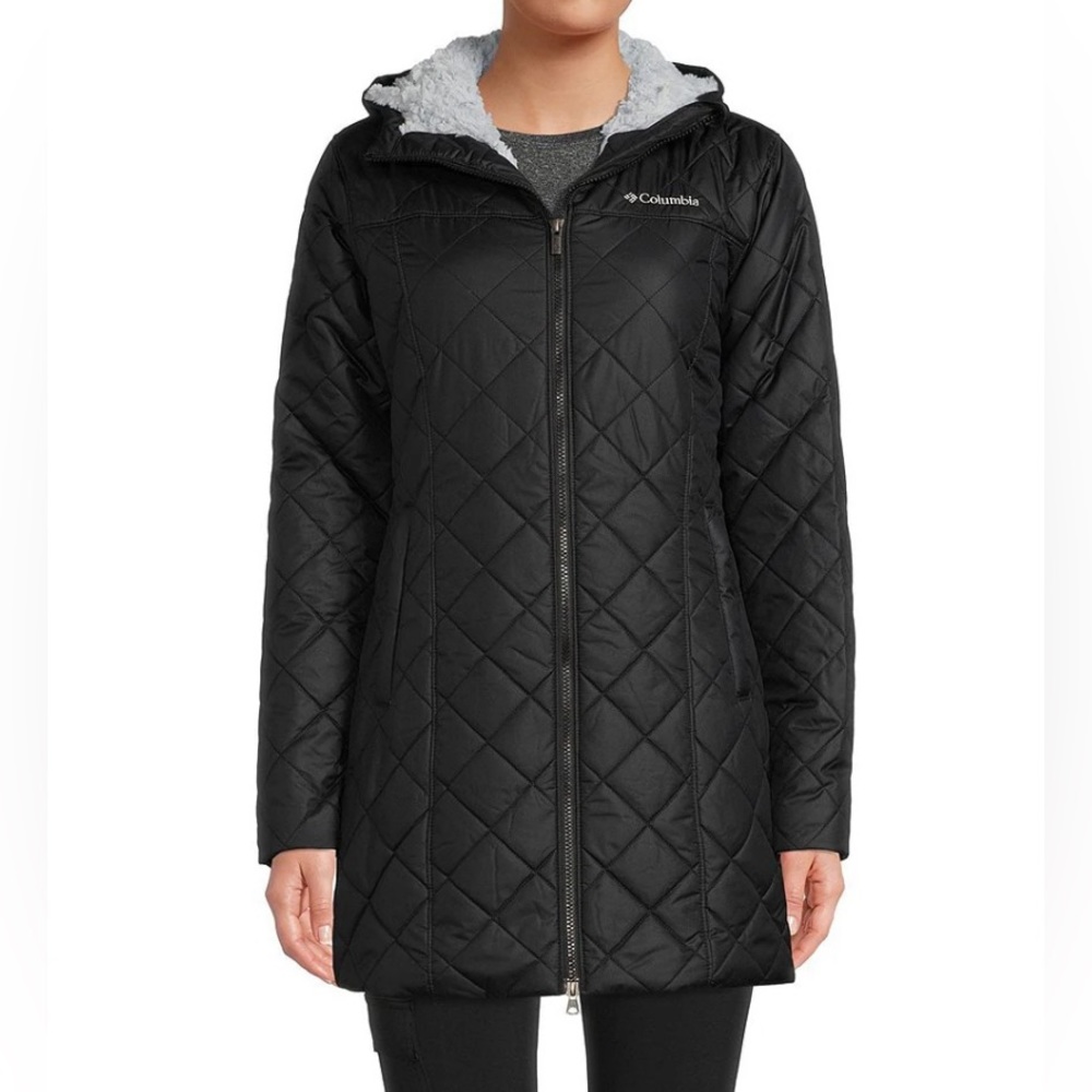 Columbia Navy Blue Hooded Quilted Puffer Coat